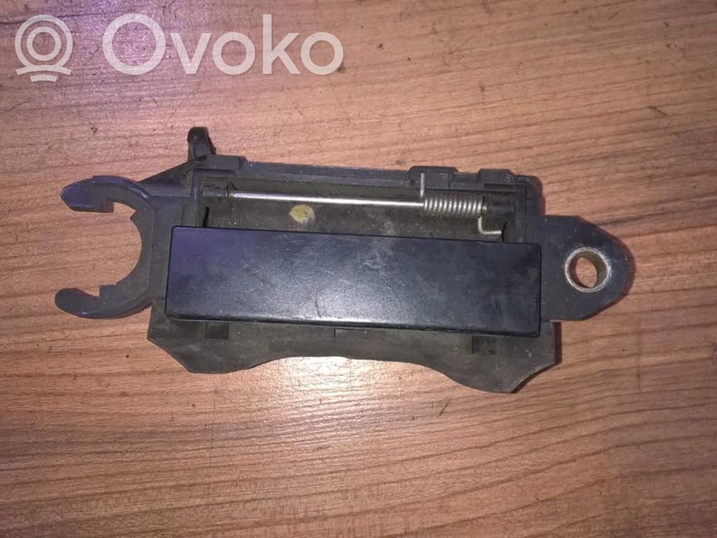 Manecilla externa puerta delantera   4A0837206,4A0837206