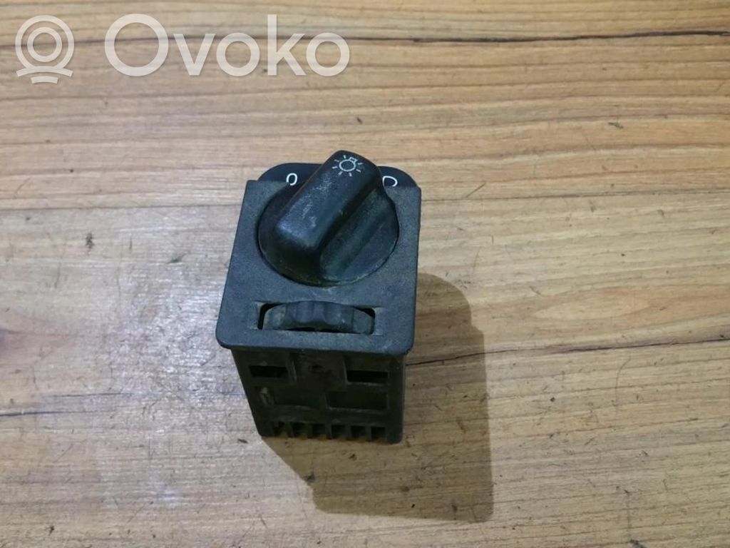 Light switch   20592100,20592100