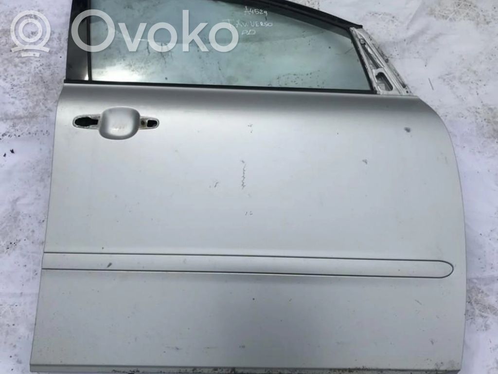 Toyota Avensis Verso Portiera anteriore 