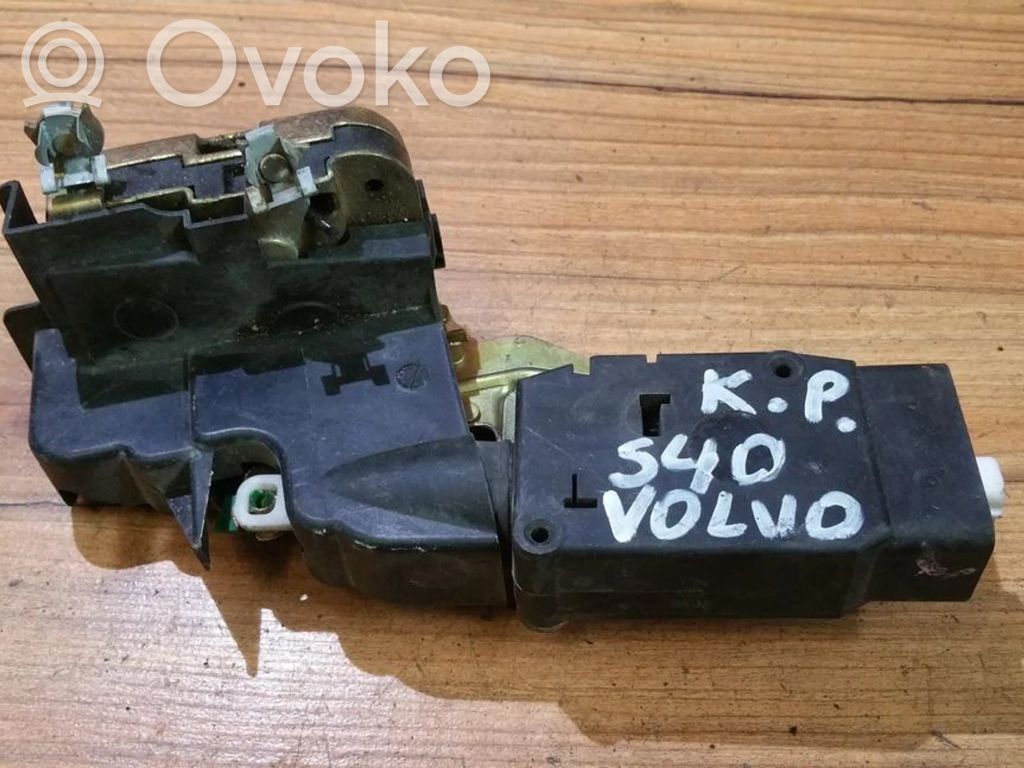 Etuoven lukko