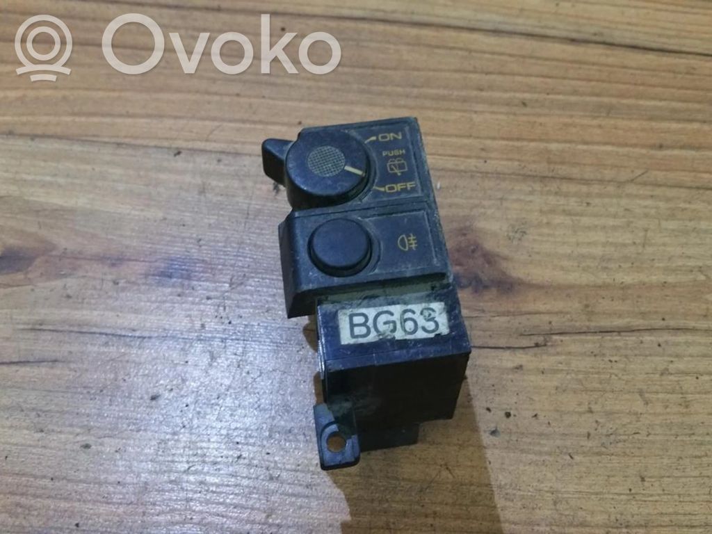 Mazda 323 Interruptor de luz antiniebla 