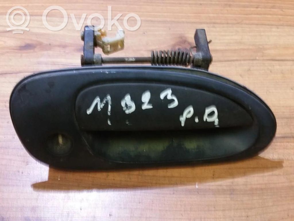 Etuoven ulkokahva
