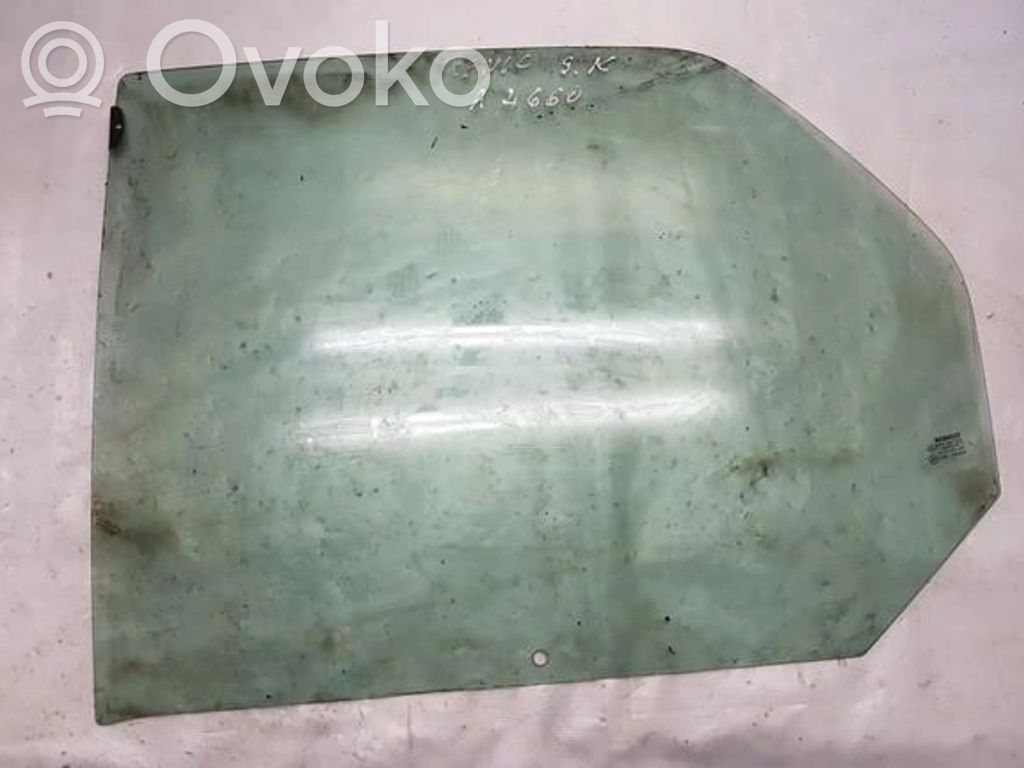 Takaoven ikkunalasi