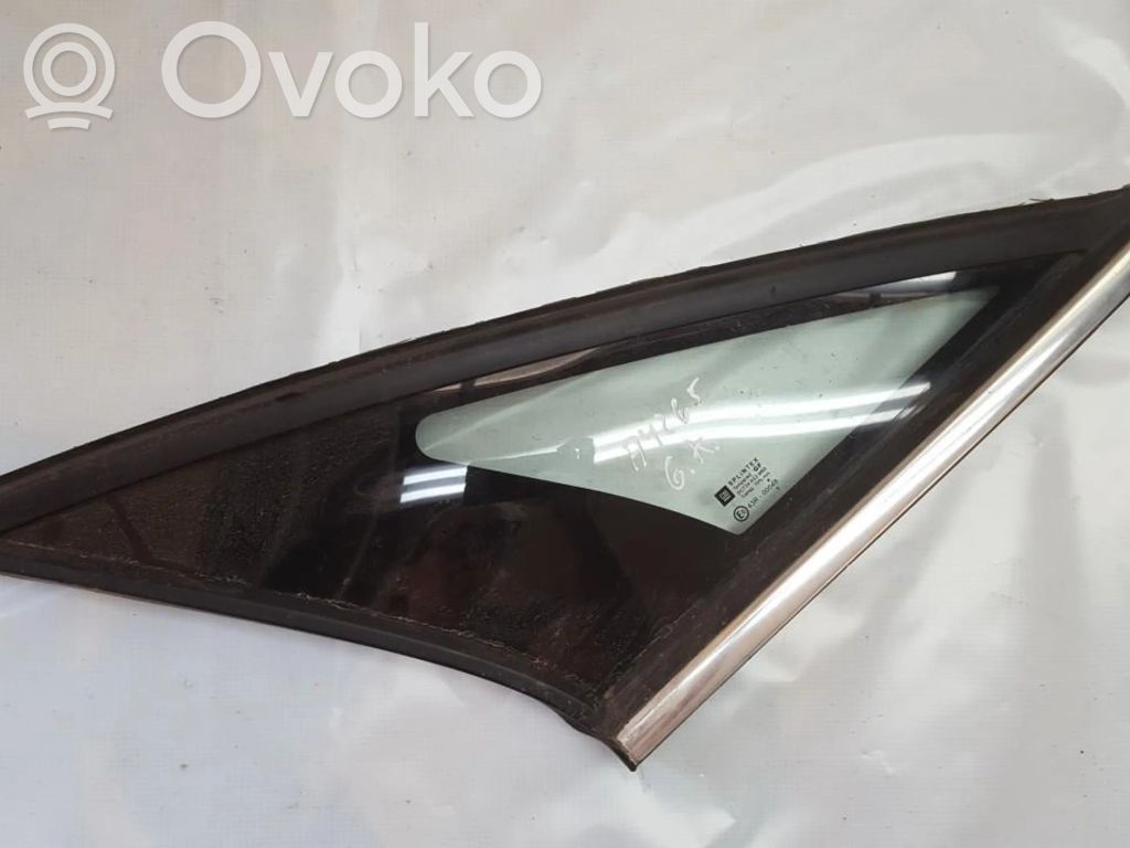 Rear side window
