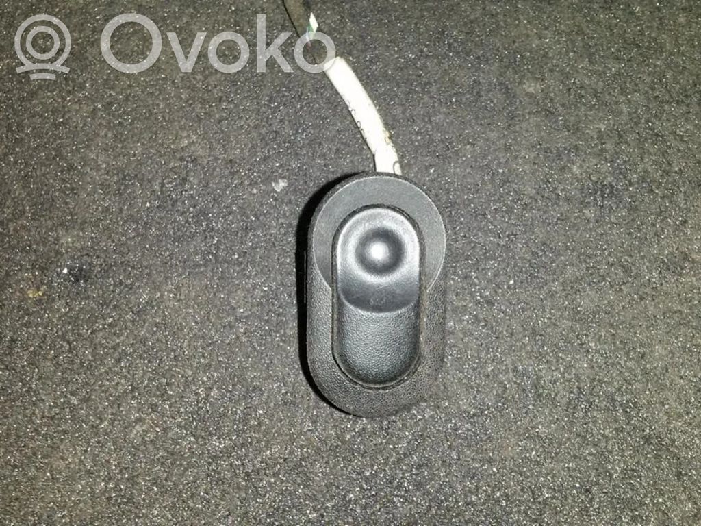 Electric window control switch   03155100,NENUSTATYTA,03155100