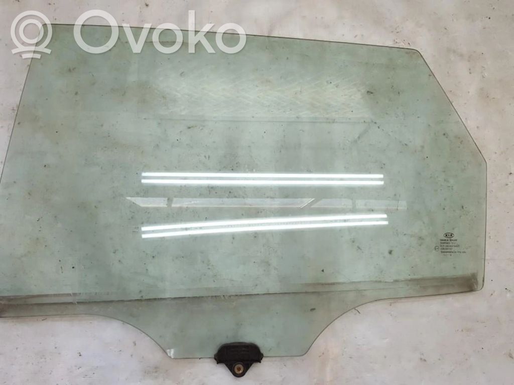 Rear door window glass