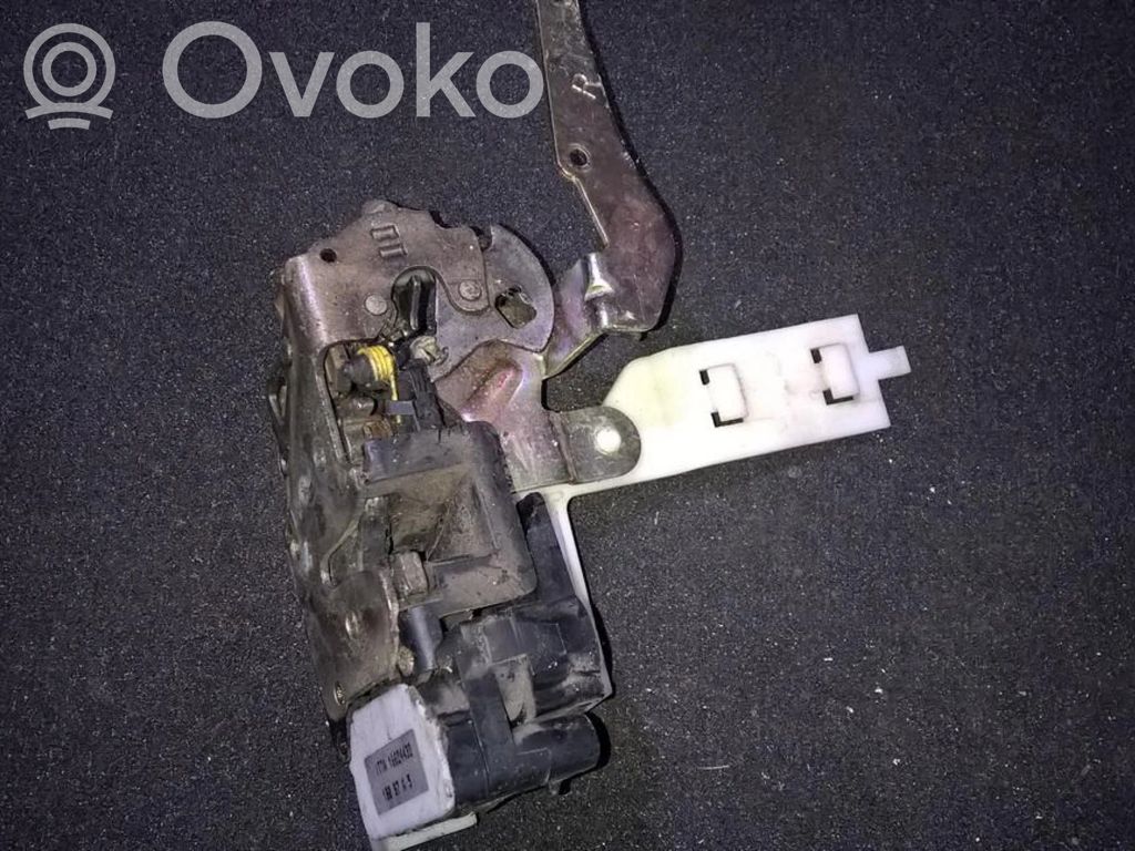 Opel Sintra Priekšpusē slēdzene 