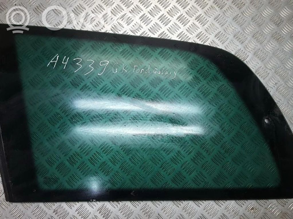 Rear side window