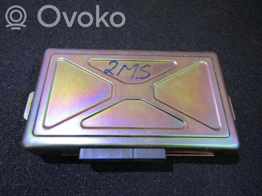 Mitsubishi Sigma Sterownik / moduł ABS 