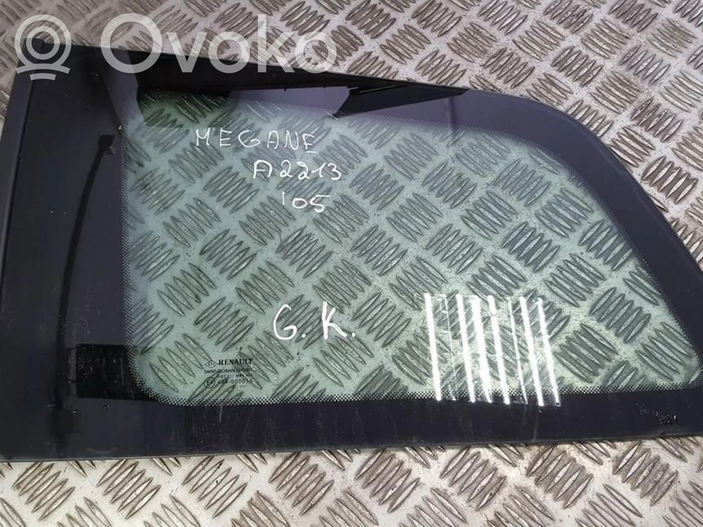 Rear side window