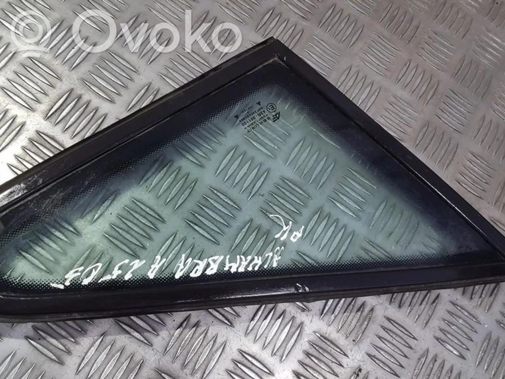 Audi 80 90 S2 B4 Etukolmioikkuna/-lasi 