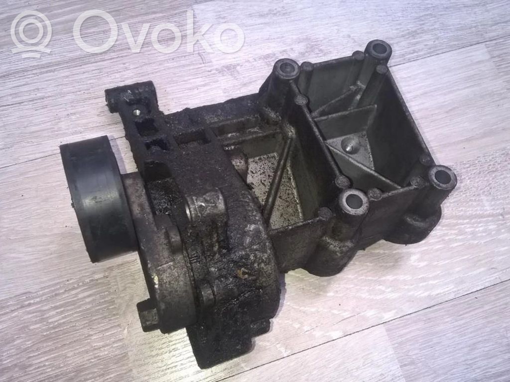 Întinzător curea generator/alternator   F2260082,F2260082,F2260082,F2260082