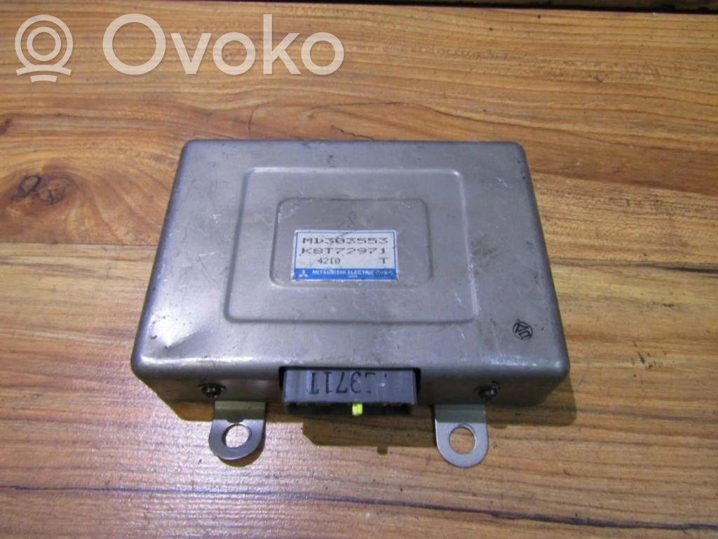 Mitsubishi Space Wagon Sonstige Steuergeräte / Module 