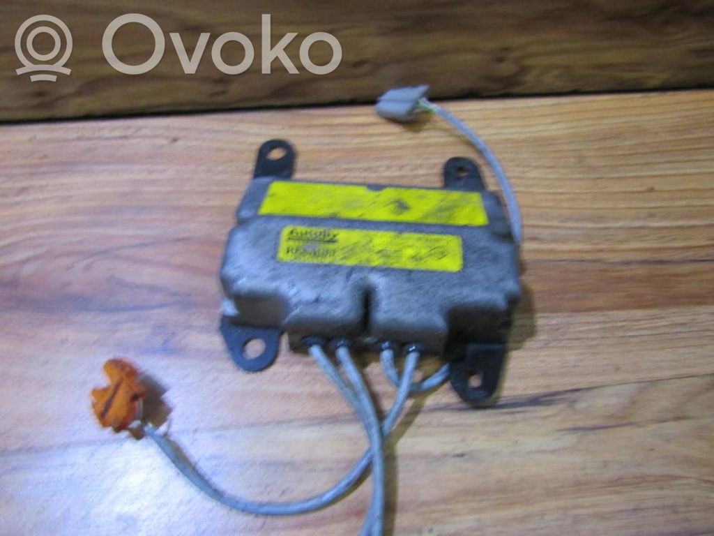 Renault Laguna I Sterownik / Moduł Airbag 