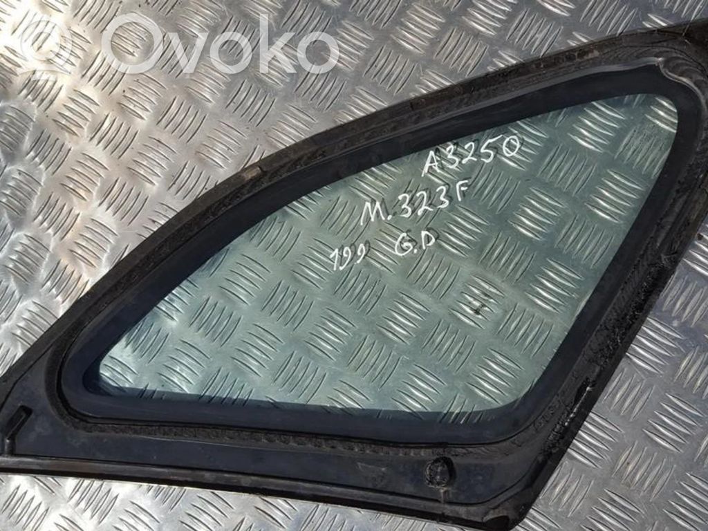 Mazda 323 F Fenêtre latérale vitre arrière