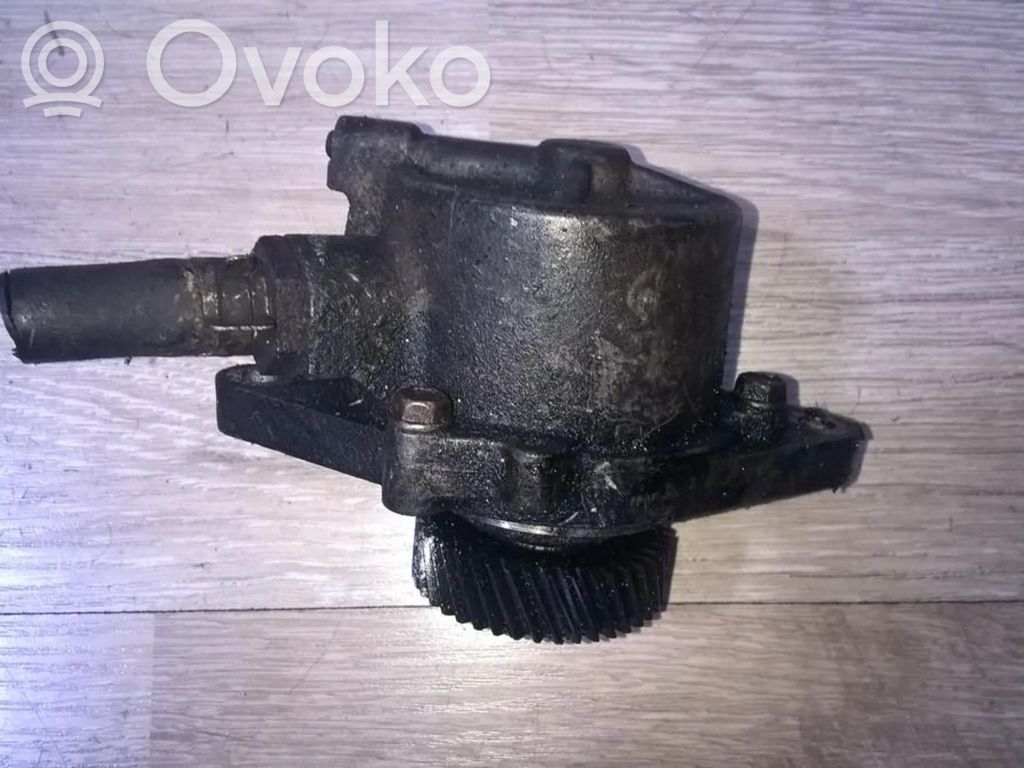 Mazda B series UN Pompă vacuum 