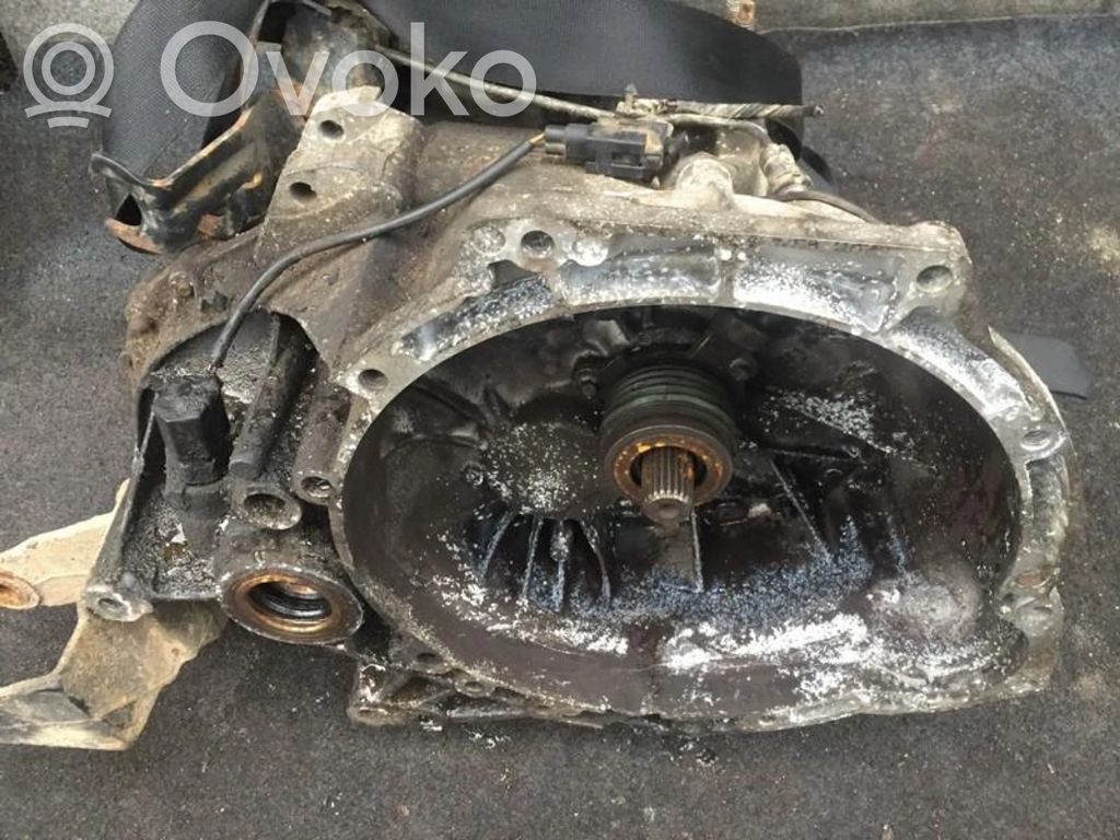 Ford Mondeo MK II Cutie viteze manuală cu 5 trepte 