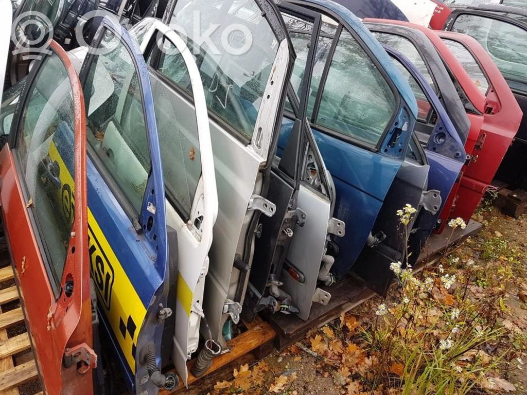 Peugeot 206 Portiera anteriore 