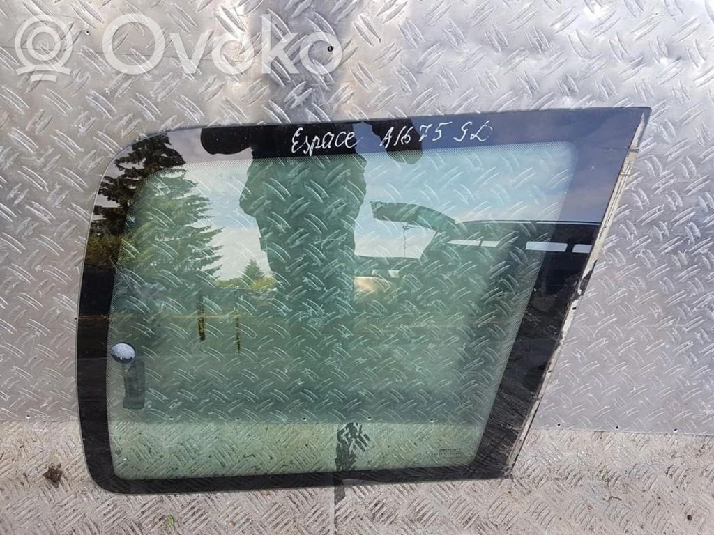 Rear side window