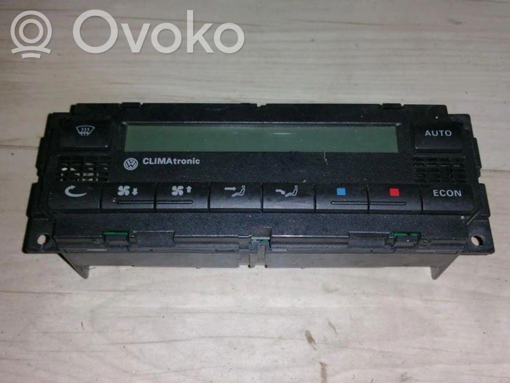 Volkswagen PASSAT B5 Unitate control climatizare 