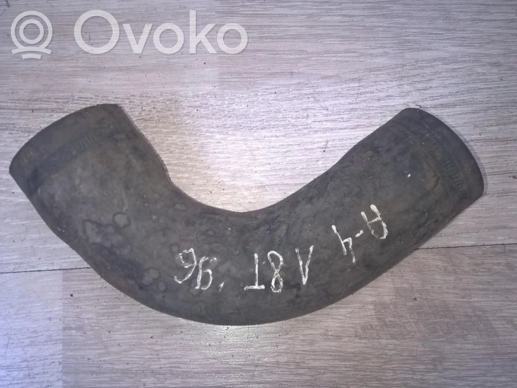 Audi A4 S4 B5 8D Tubo flessibile intercooler