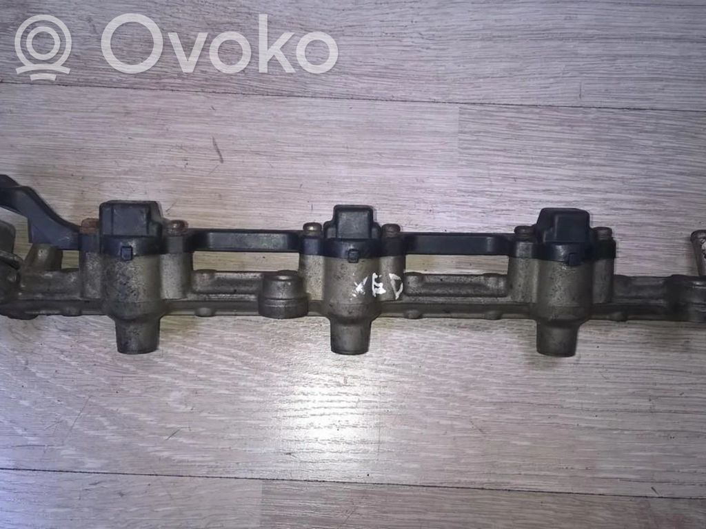 Mazda 626 Fuel main line pipe 