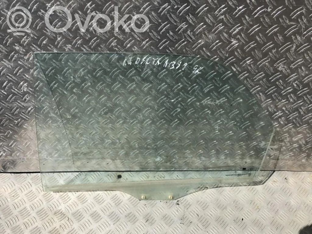 Luna de la puerta trasera