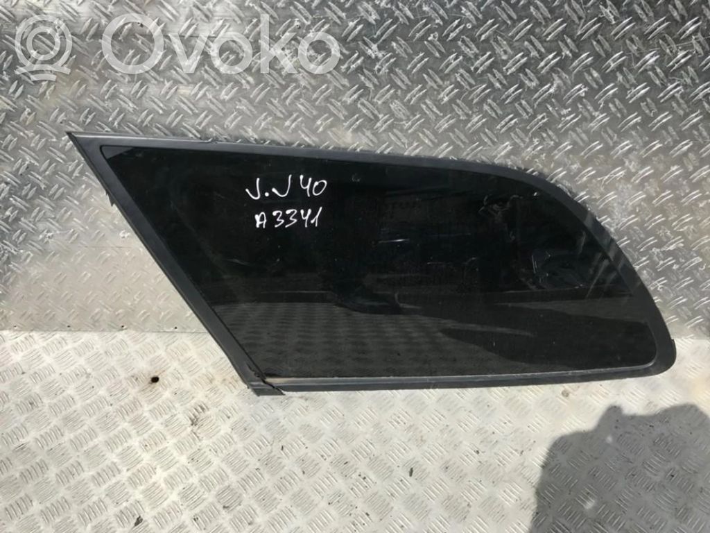 Rear side window