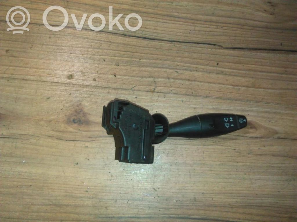 Wiper control stalk