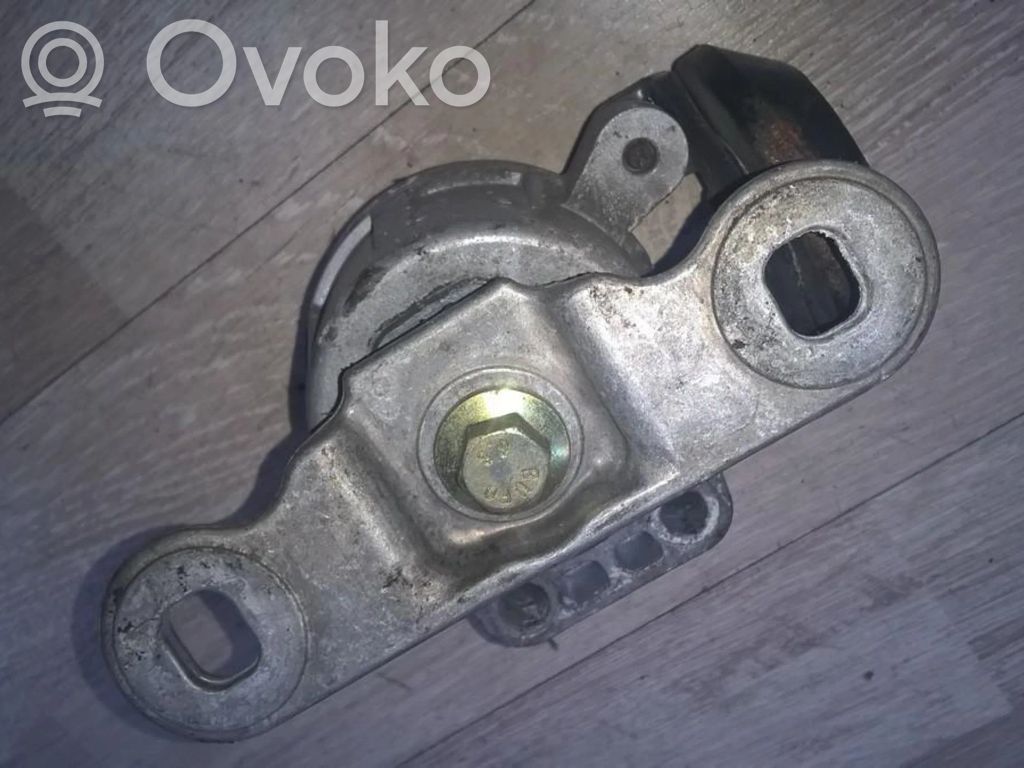 Ford Mondeo Mk III Engine mount bracket 