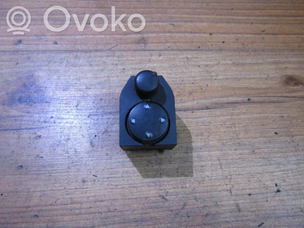 Wing mirror switch   4D0959565C,03240003,03240003,4D0959565C