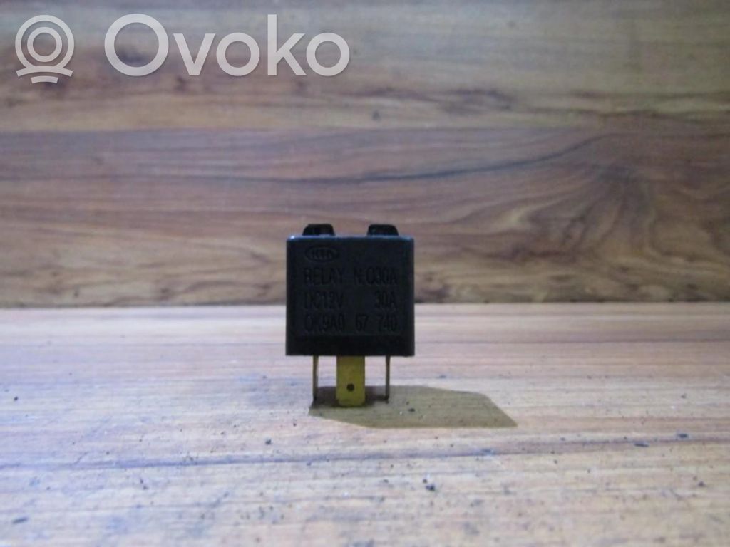 Otros relés   OK9A067740,NO30A,NO30A,OK9A067740