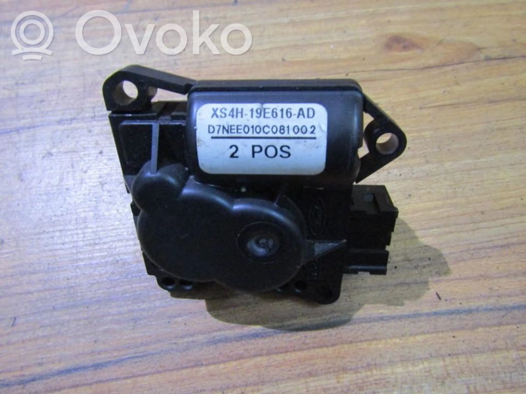 Motor/actuator clapetă aer   S4H19E616AD,D7NEE010C081002,D7NEE010C081002,S4H19E616AD