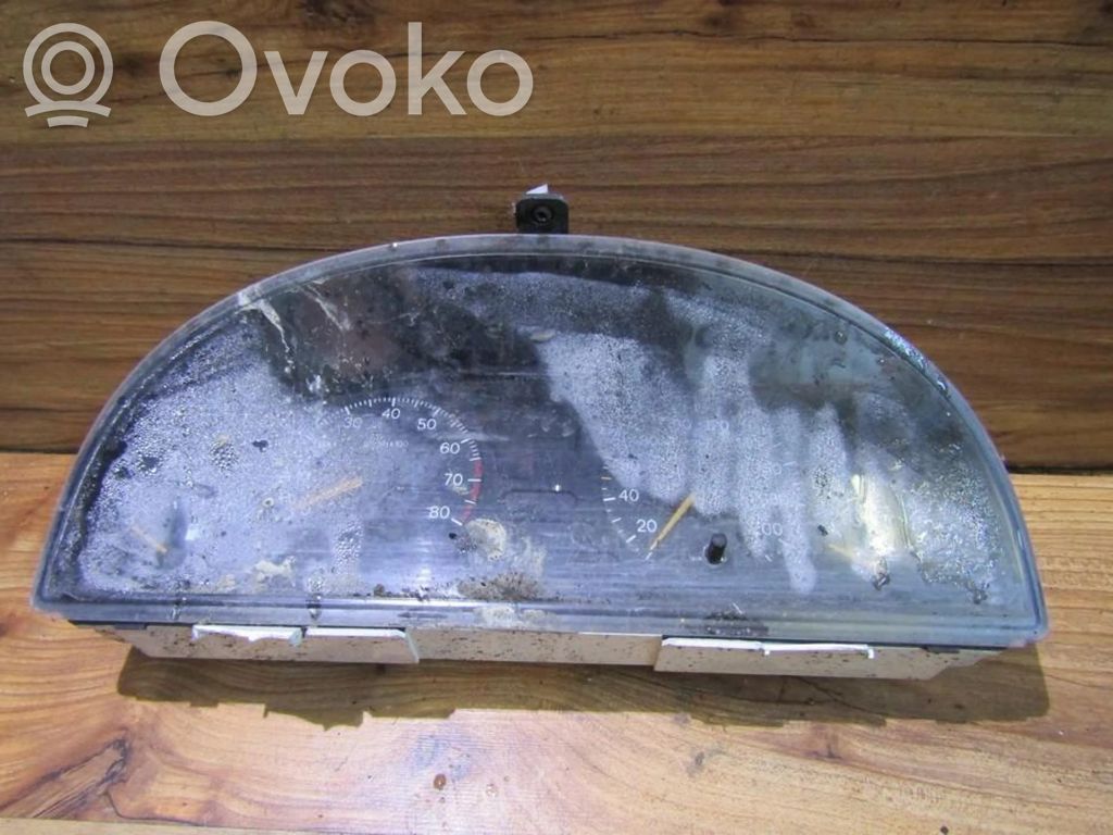Peugeot 405 Nopeusmittari (mittaristo)
