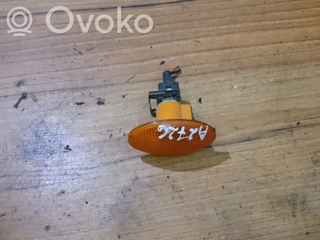 Ford Mondeo MK I Seitenblinker 