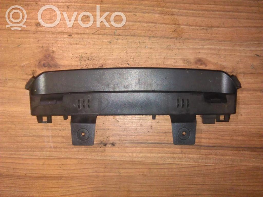 Volvo S40, V40 Luce d’arresto centrale/supplementare 