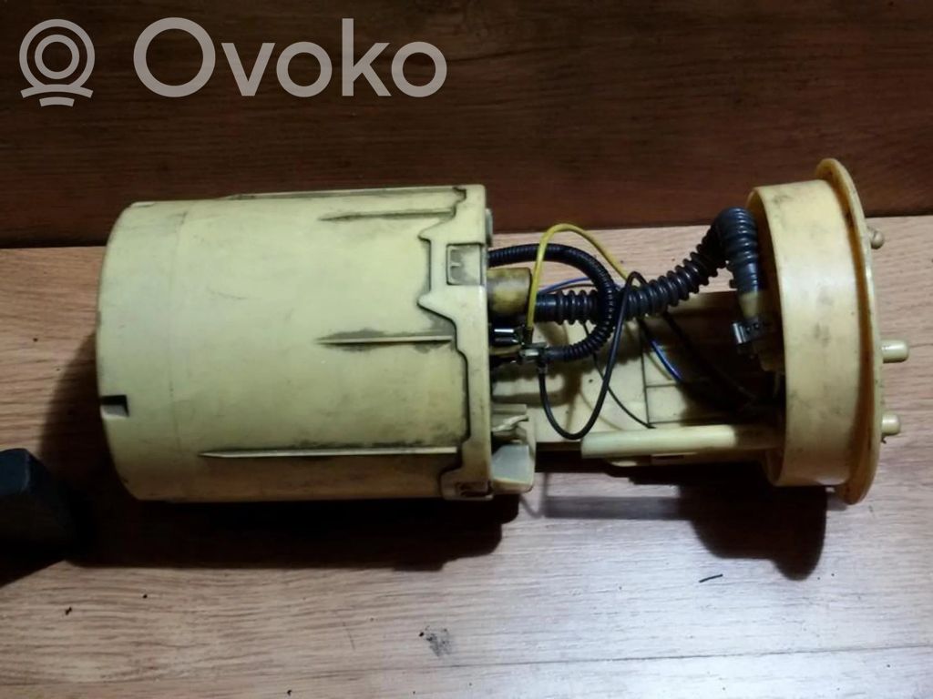 Volkswagen Caddy Pompa carburante immersa 