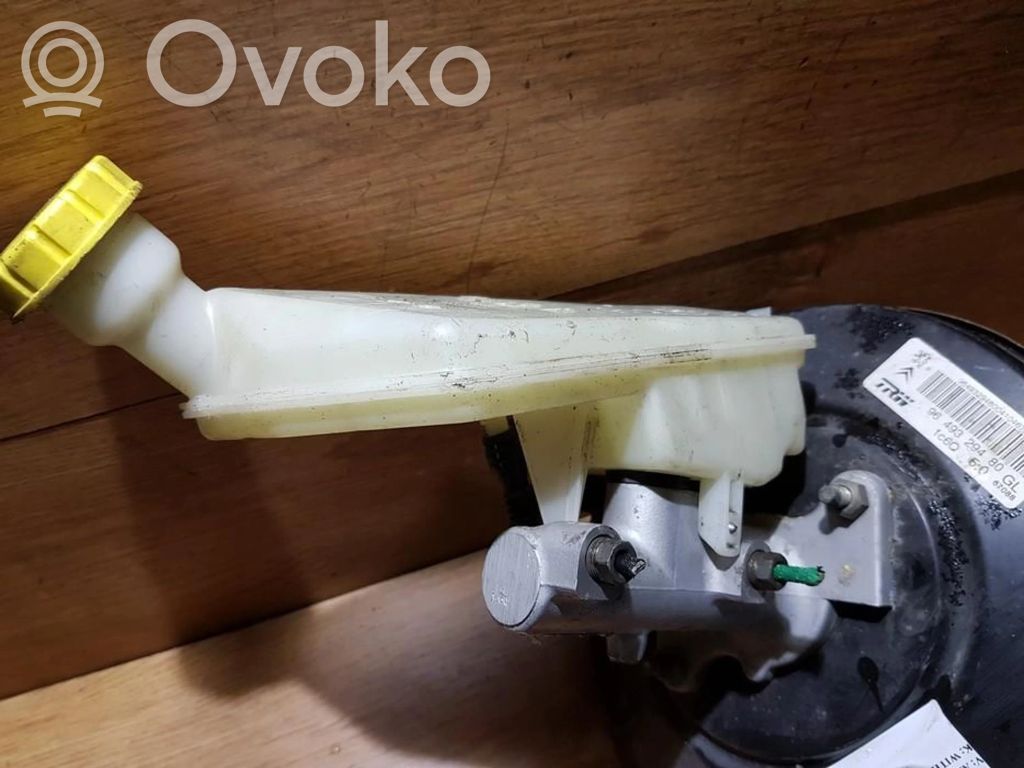 Master brake cylinder