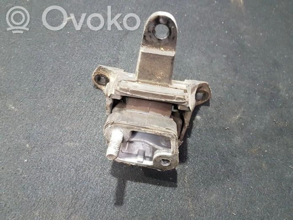 Ford Mondeo MK II Wspornik / Mocowanie silnika 