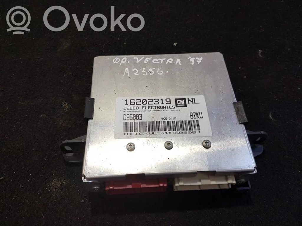 Opel Vectra B Unitate/modul de control motor 