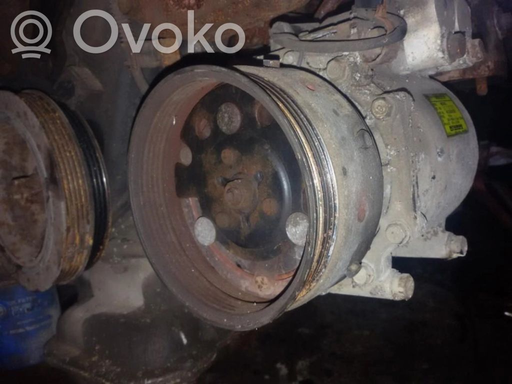 Mitsubishi Carisma Compresor (pompă) aer condiționat (A/C) 