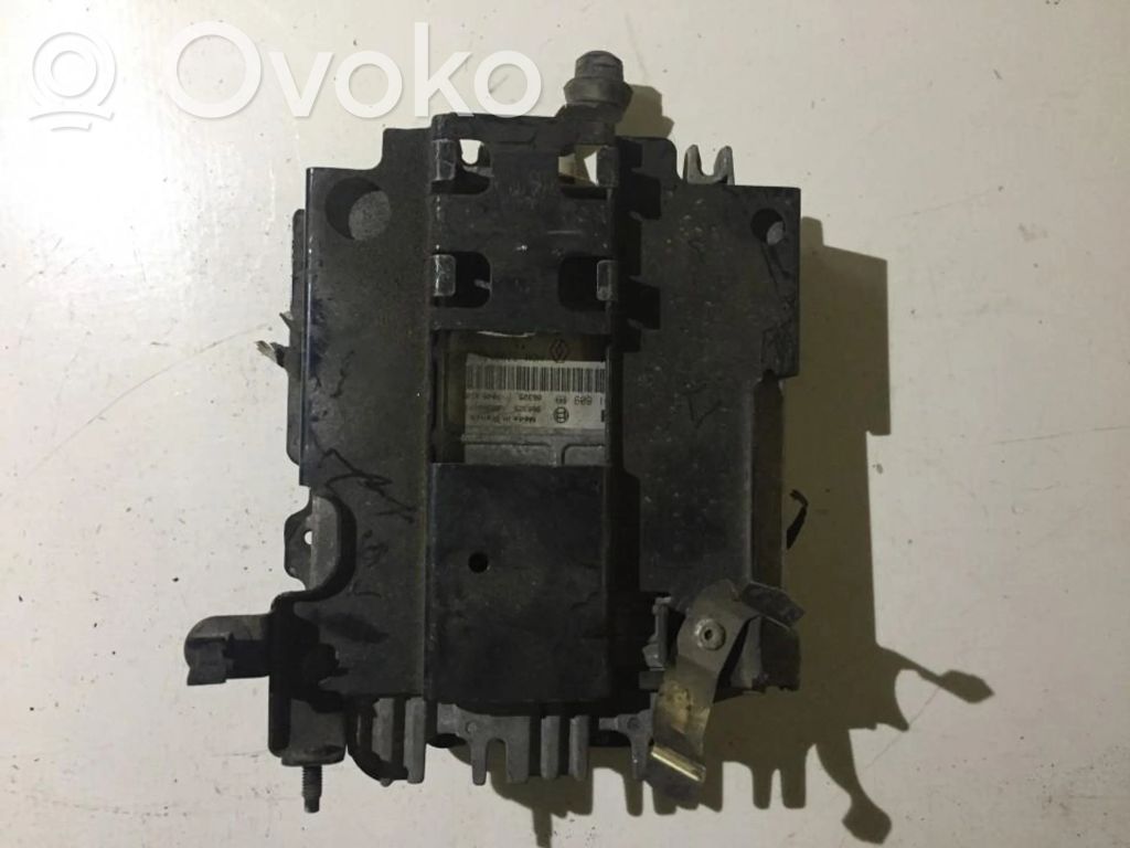 Renault Megane I Engine control unit/module 