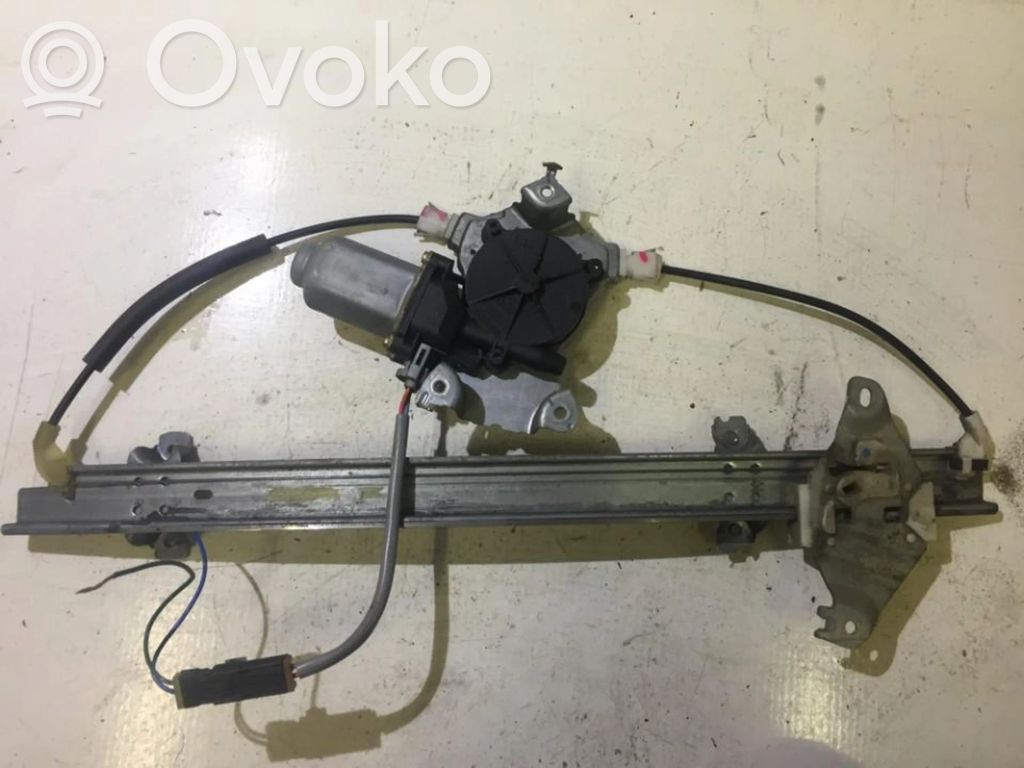 Nissan Almera N16 Alzacristalli del portellone scorrevole con motorino 