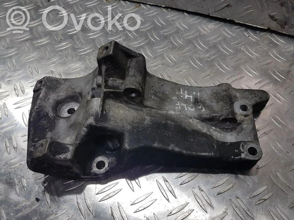Volkswagen Golf IV Łapa / Mocowanie silnika 