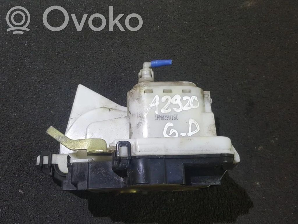 Volkswagen Polo III 6N 6N2 6NF Serratura portiera posteriore 