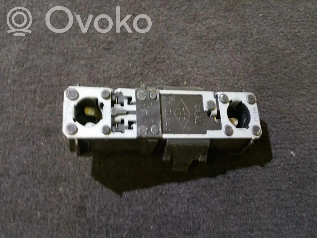 Renault Laguna I Porte ampoule de feu arrière