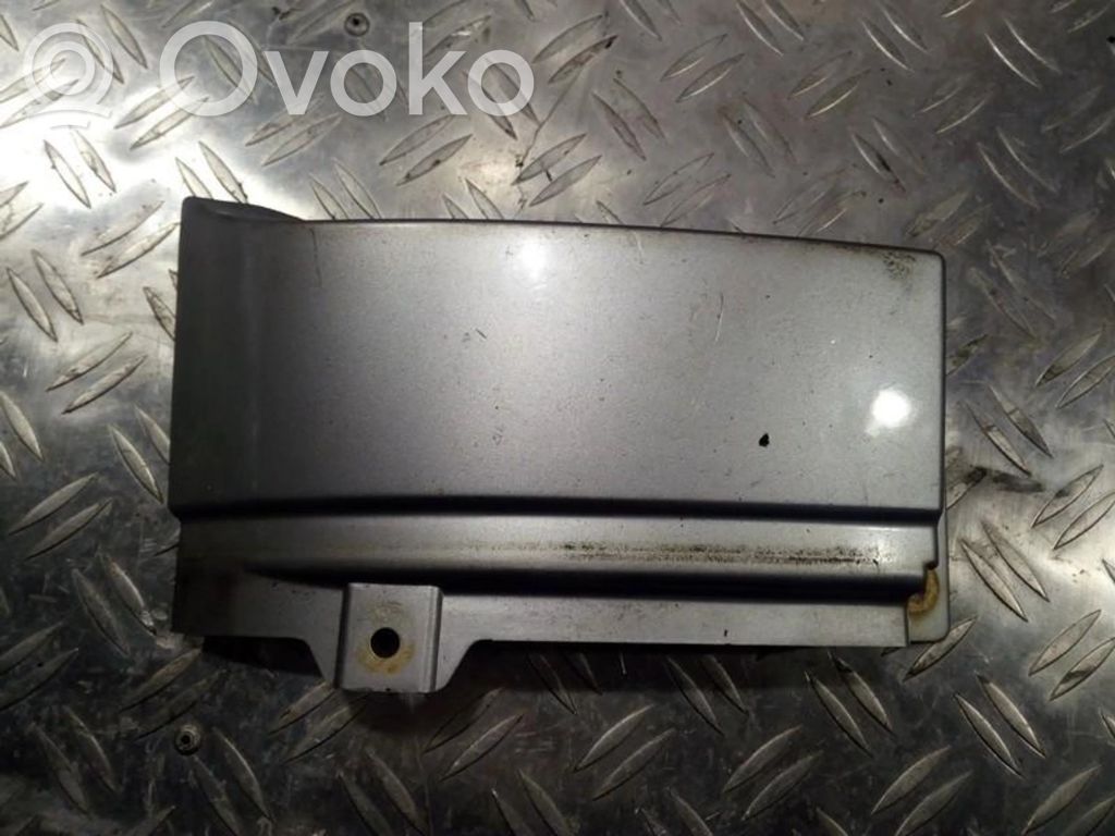 Opel Zafira A Rivestimento modanatura del faro posteriore