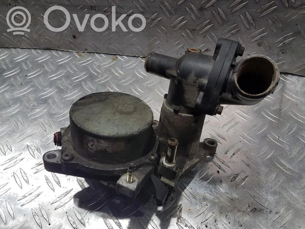 Ford Mondeo Mk III Bomba de vacío 