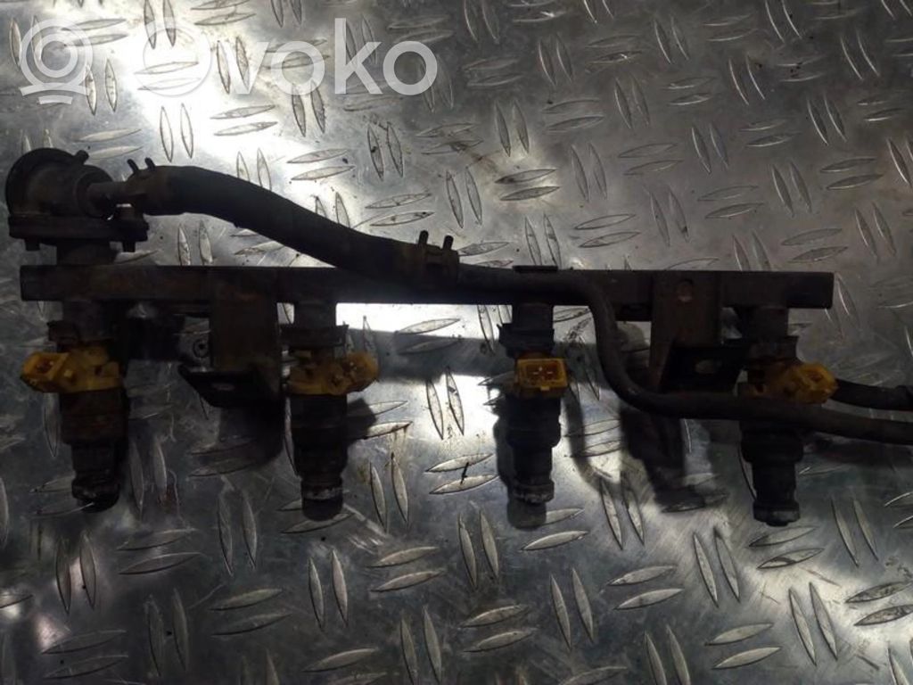 Polttoainepääputki   K37013250,K37013250