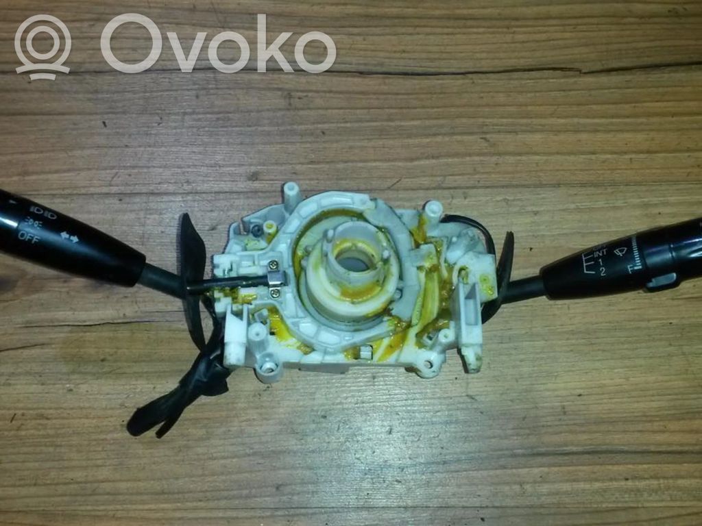 KIA Carnival Commodo, commande essuie-glace/phare 